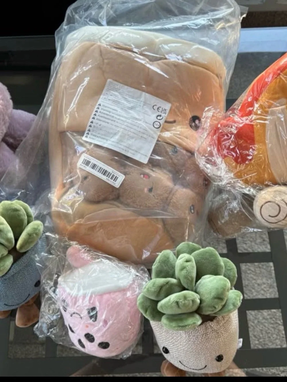 Nenalayo Cute Boba Tea Plushies Toy, 6 pieces as shown in pictures.